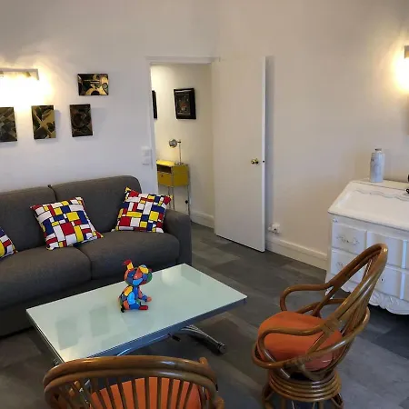 3* Vue Parking Regina Et Golf *